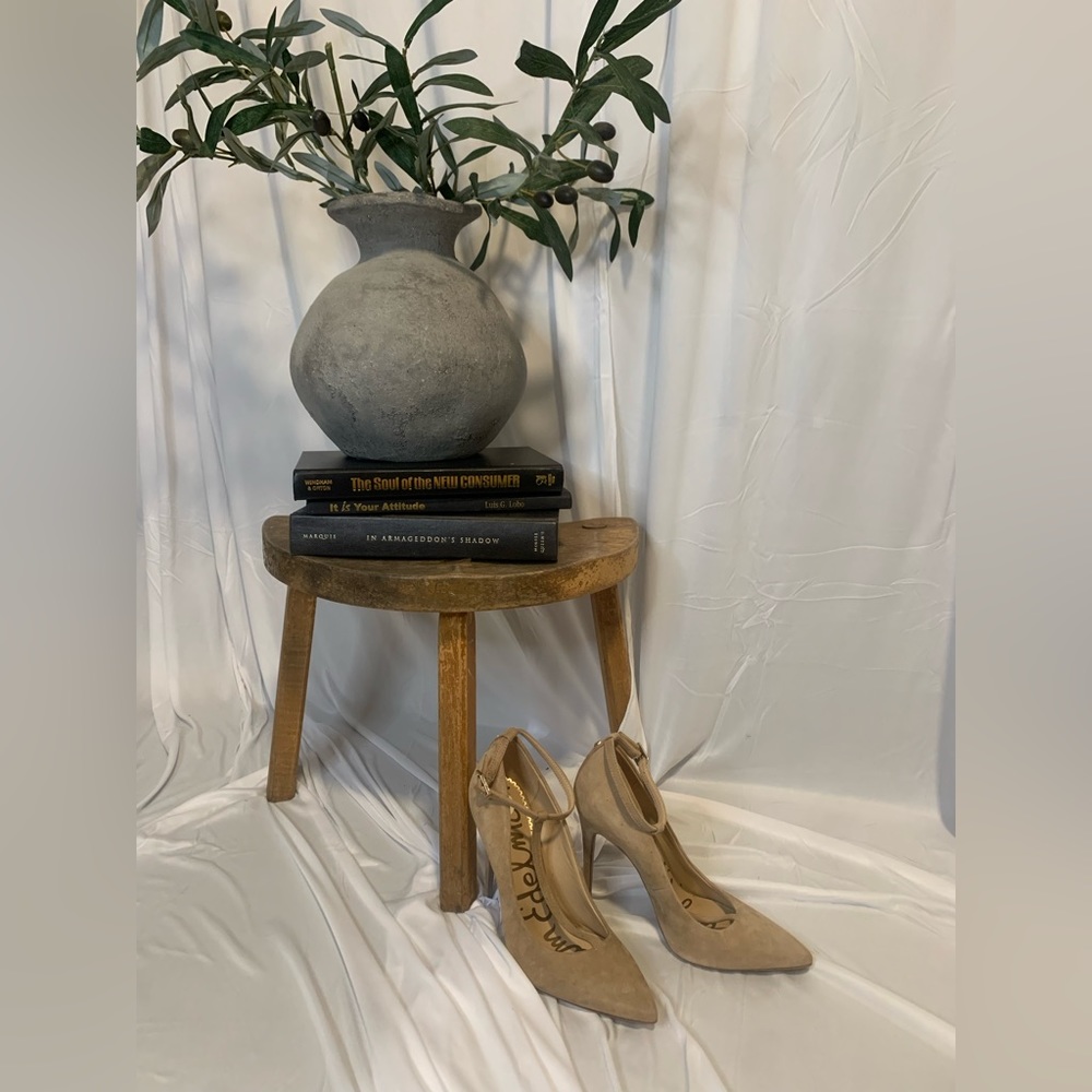 Sam Edelman pumps